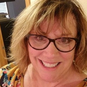 Meet your Posher, Lanette